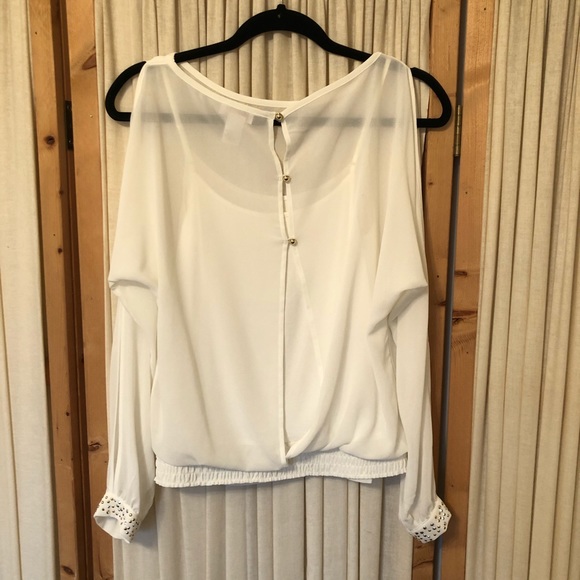 Cache blouse - Picture 5 of 8